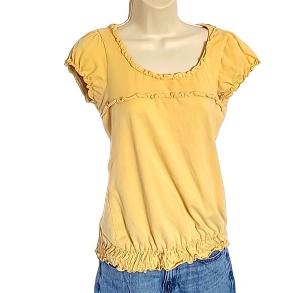 Excellent Charlotte Russe Junior Yellow Ruffle Trim Short Sleeve Blouse SZ Large - Picture 3 of 6